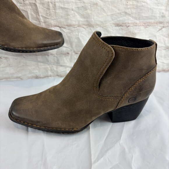 Born Women's 6 Rascal Brown Leather Pull-on Heel Ankle Booties - Picture 6 of 13